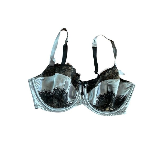 Cacique Lane Bryant Silver & Black Lace Bra Plus Size 36DDD NWOT Underwired - Picture 1 of 6